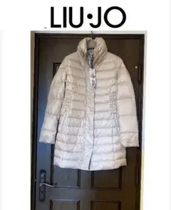 新品タグ付き☆LIU JO ダウンコートのサムネイル