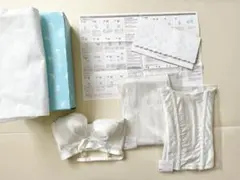 【中古美品】ブライダルインナー　ハグ　3点セット