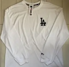 新品　 Lサイズ　MLBドジャース　長袖Tシャツ ワンポイント　プリント　白のサムネイル