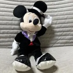ディズニー　ミッキーマウス95周年　ぬいぐるみ