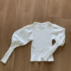 美品ZARA ホワイト 長袖カットソー バルーンスリーブ134