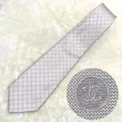 新品級✨シャネル　ココマーク総柄　白ホワイト　肉厚　光沢感　結婚式　大剣8.5㎝