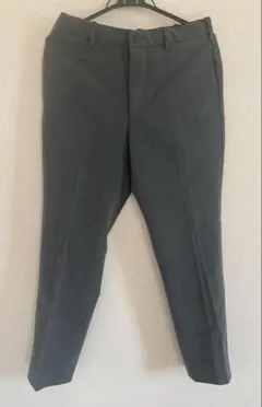 ユニクロ スラックス グレー Sサイズ