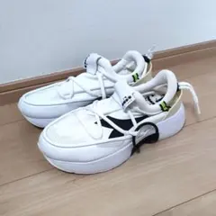 日本未発売 DIADORA HERITAGE スニーカー 27cmのサムネイル