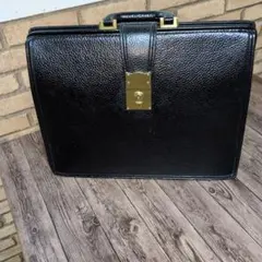 72,600円新品【銀座タニザワ】150周年記念 牛革 ミニダレスバッグ 濃紺