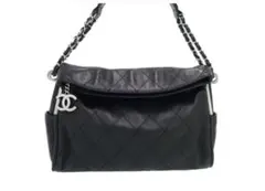 CHANEL ブラック キルティング ハンドバッグ