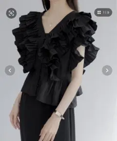 【SHIENAS】デザインVネックシャツ【訳アリ】