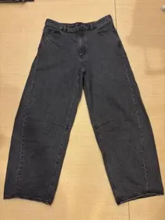 GU バレルレッグジーンズ(丈標準)