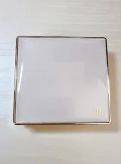 クレドポー ボーテ タンナチュレールプードルブラン