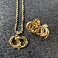 Christian Dior CDロゴ ネックレス&イヤリングセット ゴールドのサムネイル