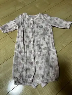 ピンク系ドット柄ロンパース 50〜70cm
