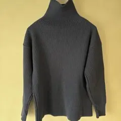 ハイネック ニット