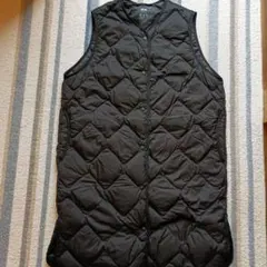 <美品>UNIQLO ULTRA LIGHT DOWN ダウンベスト S