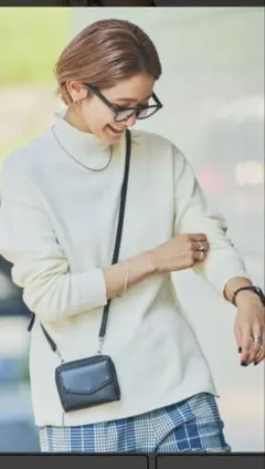 コーエン　ハイネックニット