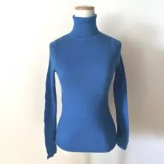 UNIQLO エクストラファインメリノタートルニット