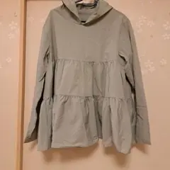 フリル付きフードトップス 　ラッシュガード