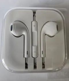 【未開封】Apple純正イアーポッズ 3.5ｍｍ有線ヘッドホン＆マイク