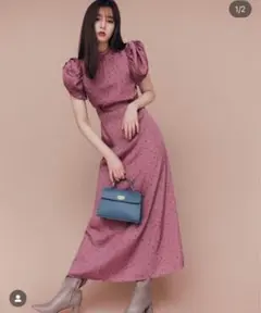 snidel ギャザーパフスリーブワンピース　sweet限定カラー