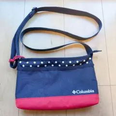 美品✨Columbia サコッシュ ショルダーバッグのサムネイル