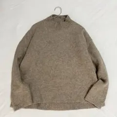 【ユニクロ】スフレヤーンモックネックセーター ミドルケージ ハイローヘム M
