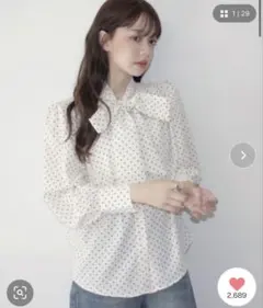 アプワイザーリッシェ♡ 前後2WAYケープスリーブブラウス アプワイザーリッシェ 前後2WAYケープスリーブブラウス - メルカリ