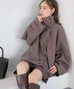 mysty woman スタンドネックショートコート