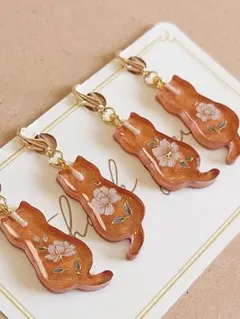 384 猫 ねこ レジンチャーム ハンドメイドチャーム 4個 ゴールド