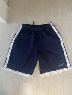 NIKE ハーフパンツ US・Mサイズ