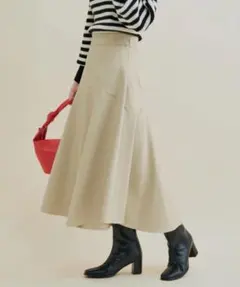 VIS ひらっと揺れるマーメイドスカート　アイボリー