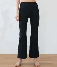 SUKALA ベーシックリブフレアパンツ ブラック　Mサイズ