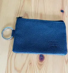 黒いレザーコインケース・ファスナー付き