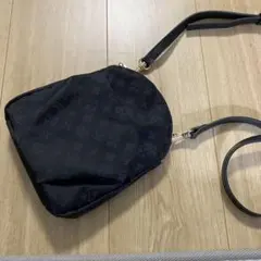 ラシット　スマホショルダーバック
