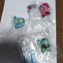 初音ミク　ザク2個　ズゴック1個　匿名配送
