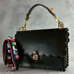 フェンディ キャナイ チェーン ショルダーバッグ 2way 8BT283のサムネイル