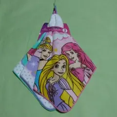 ディズニープリンセス　ループ付タオル　3枚組