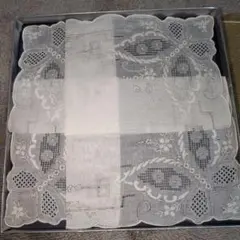 未使用※ベルギーのブルージェ産 刺繍レース ホワイトハンカチ