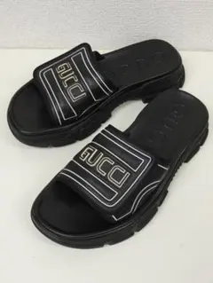 美品 UK9 GUCCI グッチ 574985 3D ロゴ シャワーサンダル - メルカリ