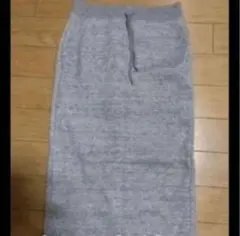 UNIQLO タイトスカート 裏起毛スリット入り