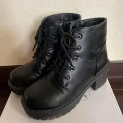 超軽量厚底 レースアップ ヒール ショートブーツ