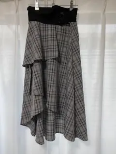 CECIL Mc BEE アシンメトリースカート