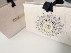 CHANEL　 ホリデー限定　2025 ギフト箱のみ　2枚セット※チャーム無し