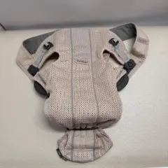 【美品】ベビービョルン babybjorn ベビーキャリア MINIピンク