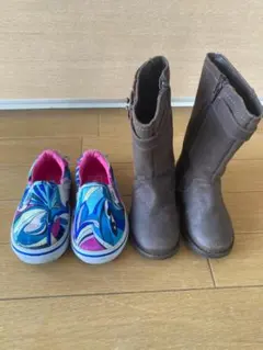 ZARA GIRLS ブーツ とVANS スリッポン V98CJ GLのサムネイル