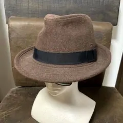 Item thumbnail for item eb0e863b-1f80-4412-82ad-6339b48833b1