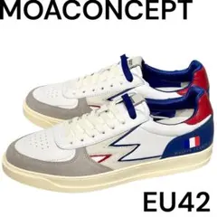 SALE‼️【新品】MOACONCEPT(モアコンセプト) ホワイト/USA 43 - メルカリ