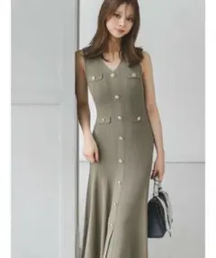 snidel ノースリーブフロントボタンニットワンピース