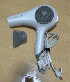 S7 プロフェッショナルヘアドライヤー - メルカリ