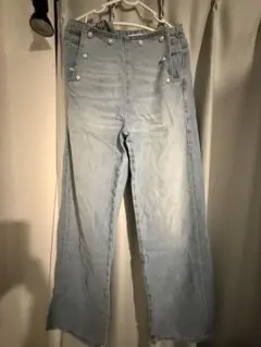 ZARA ライトブルーデニム パールボタン付き　34