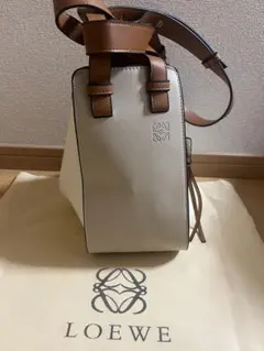 LOEWE ショルダーバッグ ホワイト/ブラウン