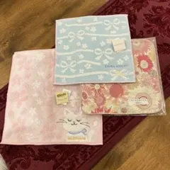 ローラアシュレイ、リバティー、ネコ柄の3枚組みタオルハンカチ